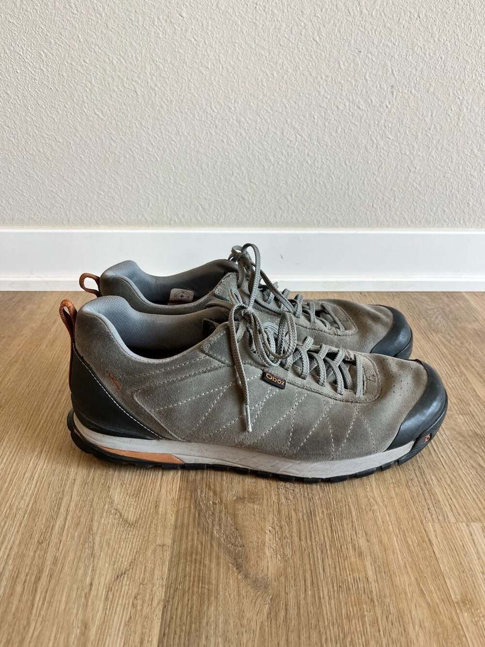 Oboz Bozeman, Low Leather Hiking/Camping Shoes, Outdoorsy, Grey/Green, 13